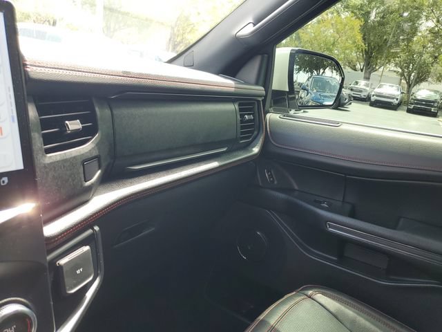 Used 2023 Ford Expedition Limited RWD image 25