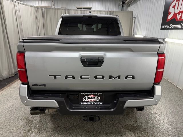 Used 2024 Toyota Tacoma TRD Sport w/ TRD Sport Upgrade Package image 5