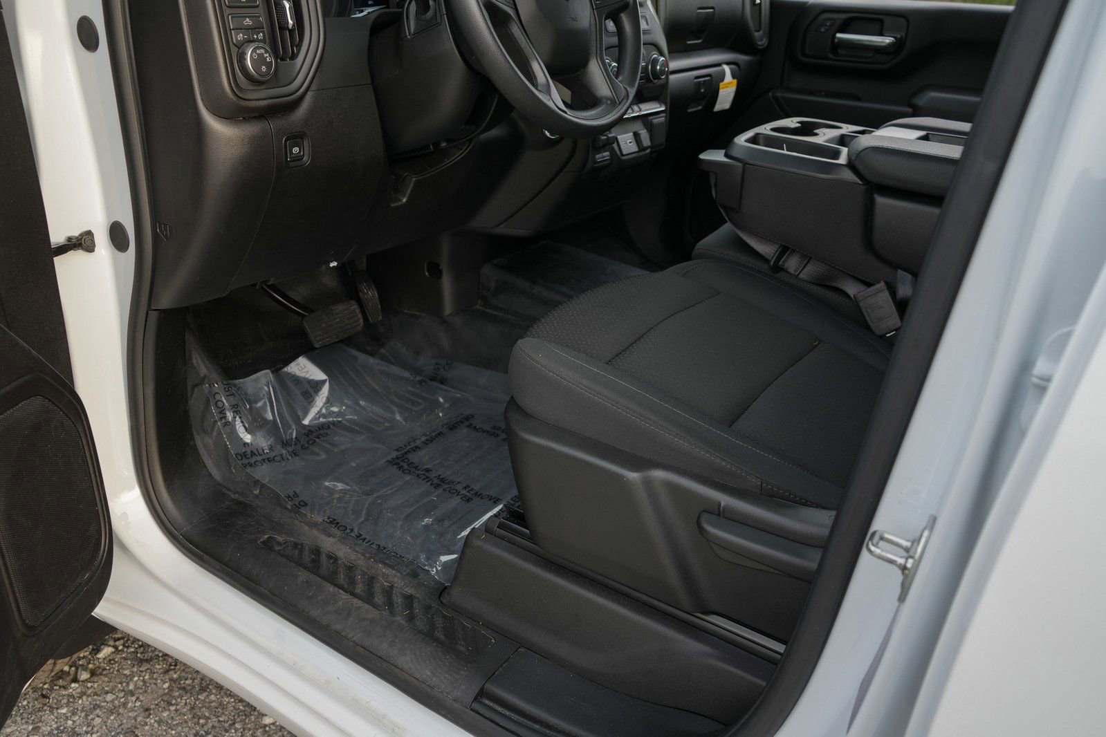 Used 2025 Chevrolet Silverado 3500 W/T image 16