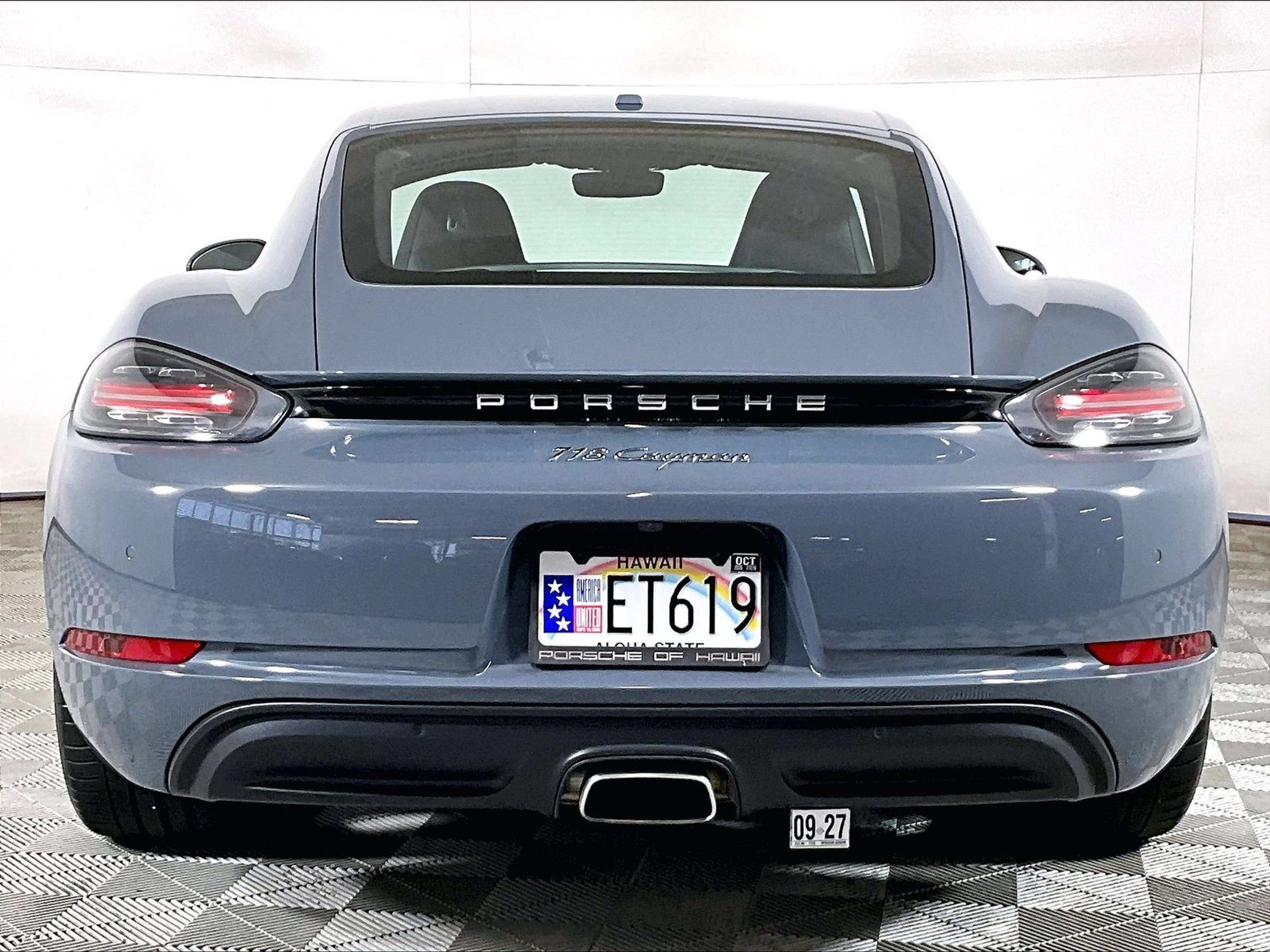 Certified 2018 Porsche 718 Cayman RWD image 10