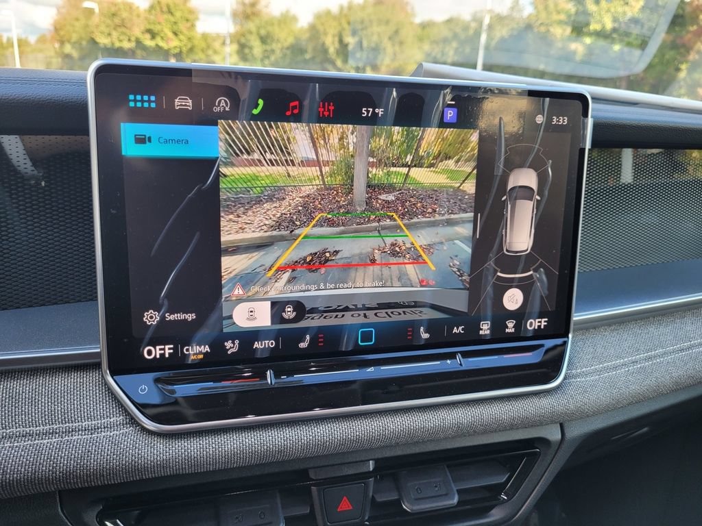 New 2026 Volkswagen Tiguan S FWD image 17