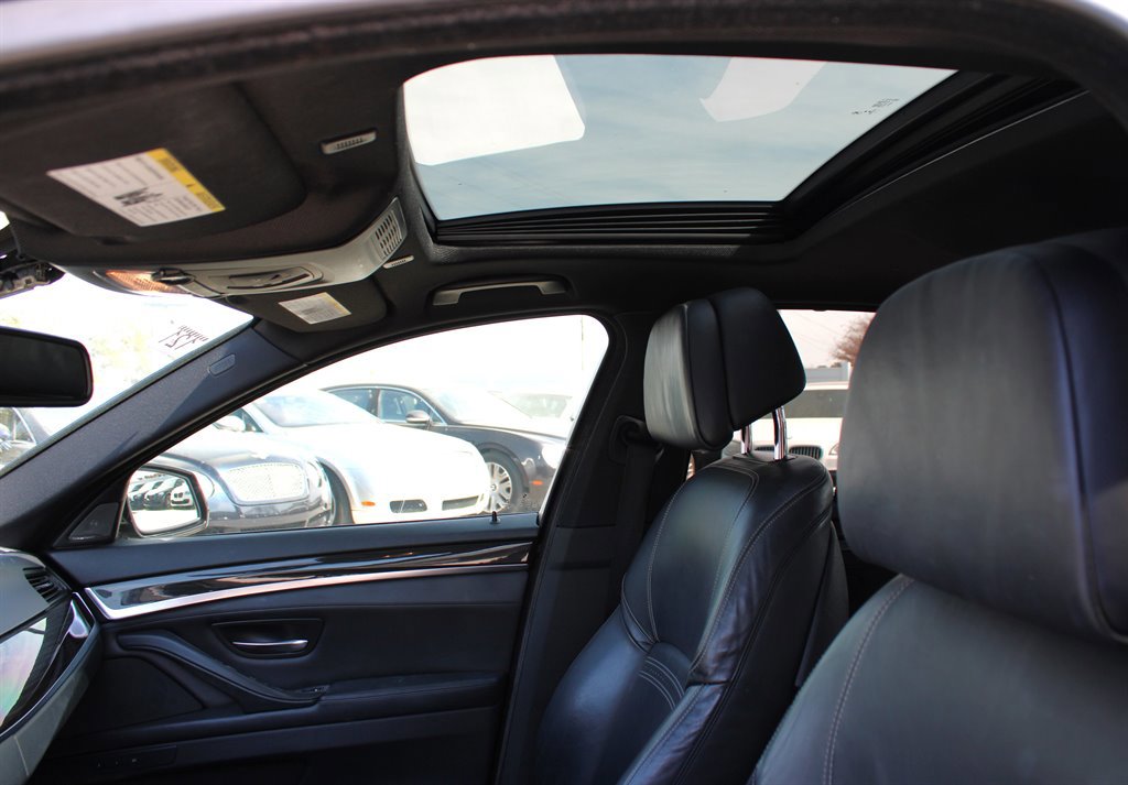 Used 2015 BMW 535d Sedan image 21