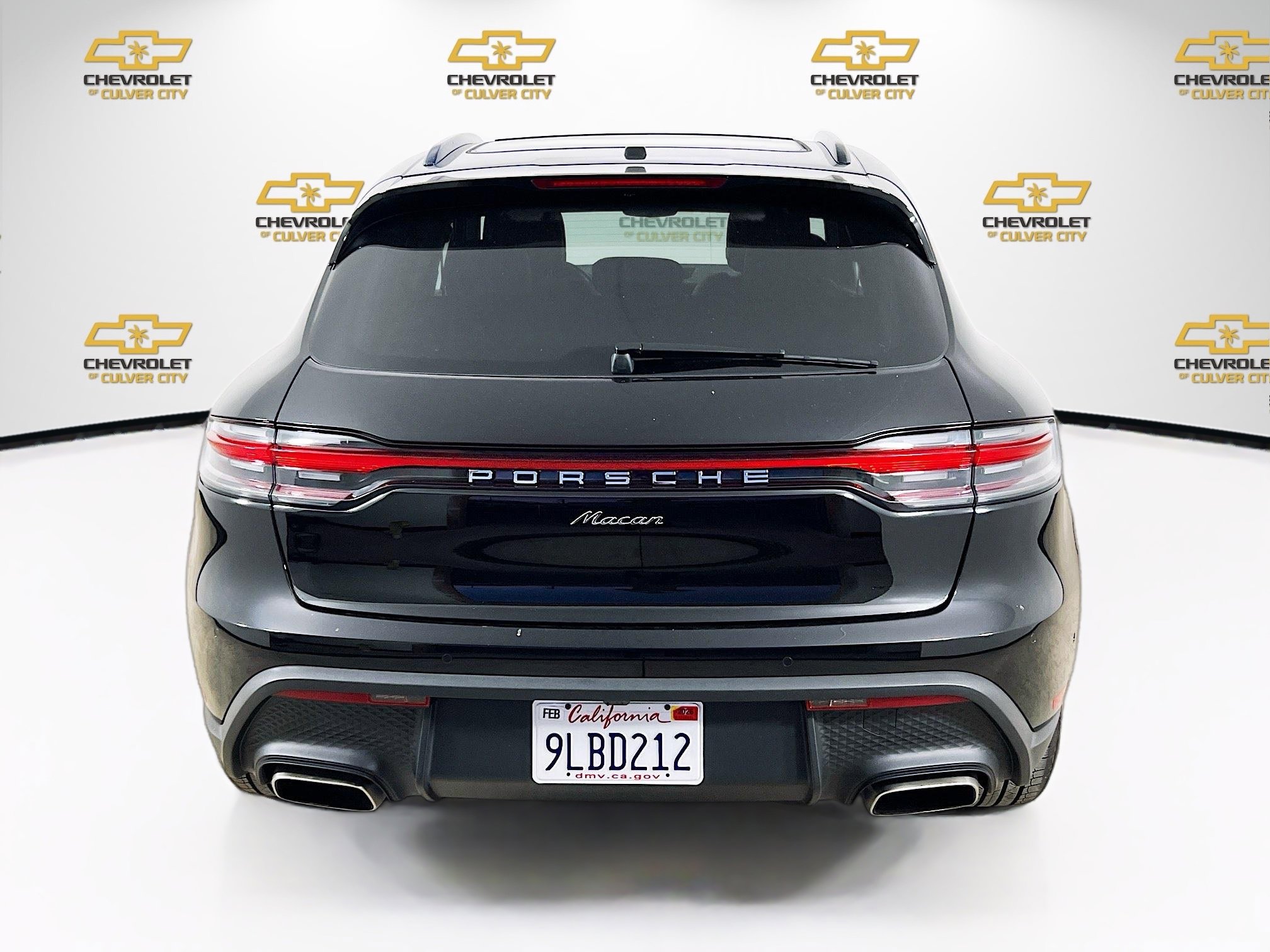 Used 2024 Porsche Macan image 6