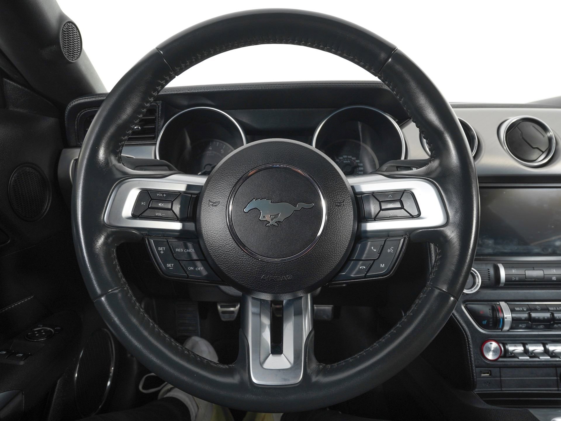 Used 2023 Ford Mustang GT Premium image 15
