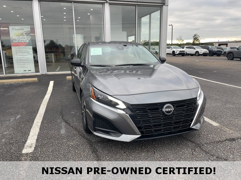 Certified 2024 Nissan Altima 2.5 SV image 1