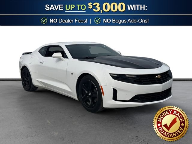 Used 2023 Chevrolet Camaro LT RWD image 10