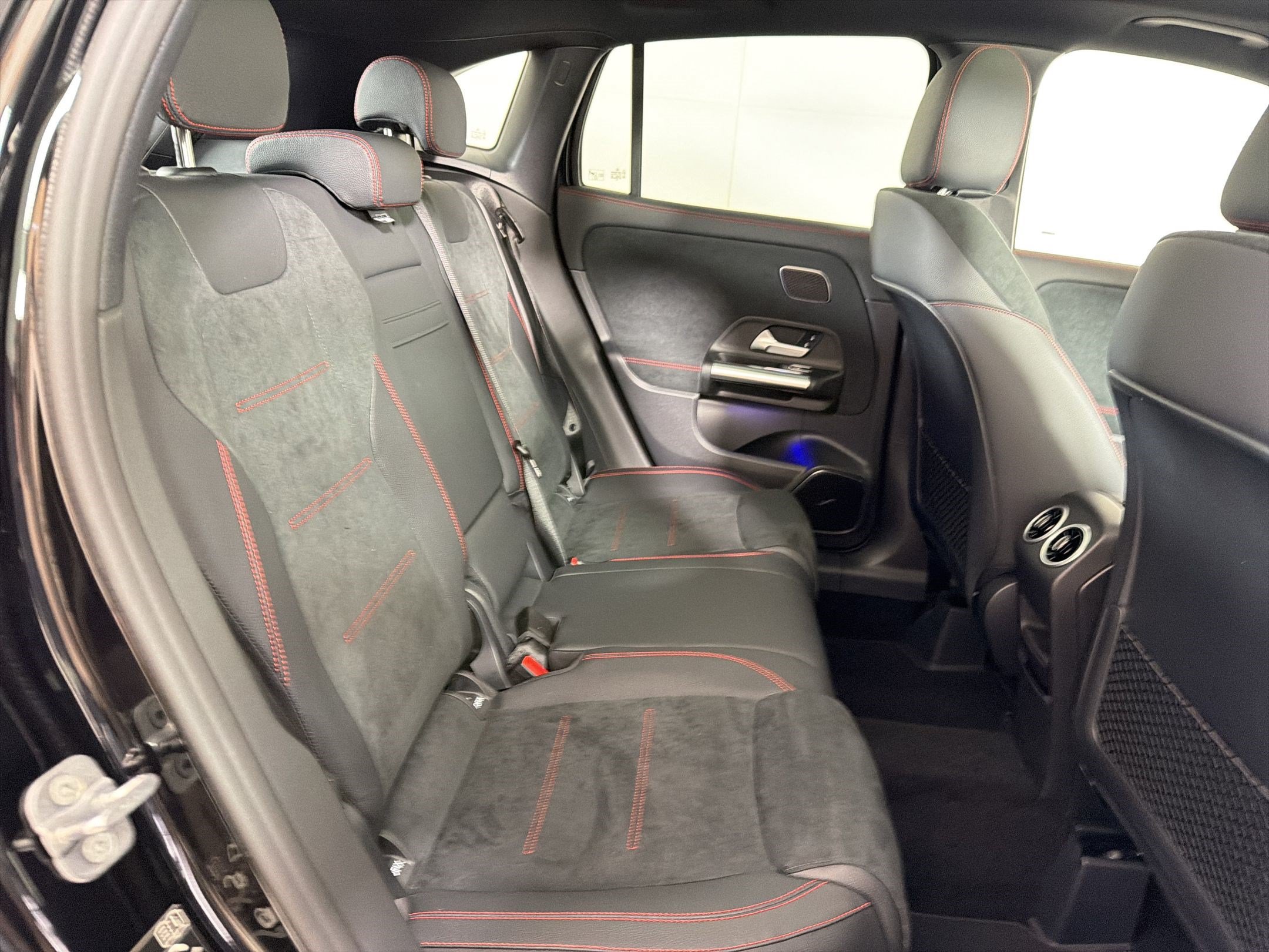 Used 2026 Mercedes-Benz GLA 250 4MATIC image 29