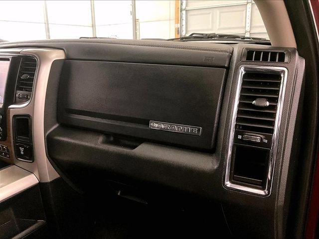 Used 2016 RAM 1500 Laramie w/ Convenience Group AWD/4WD image 15