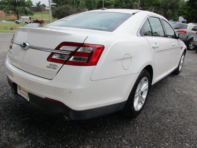 Used 2014 Ford Taurus SEL w/ Equipment Group 201A FWD image 9