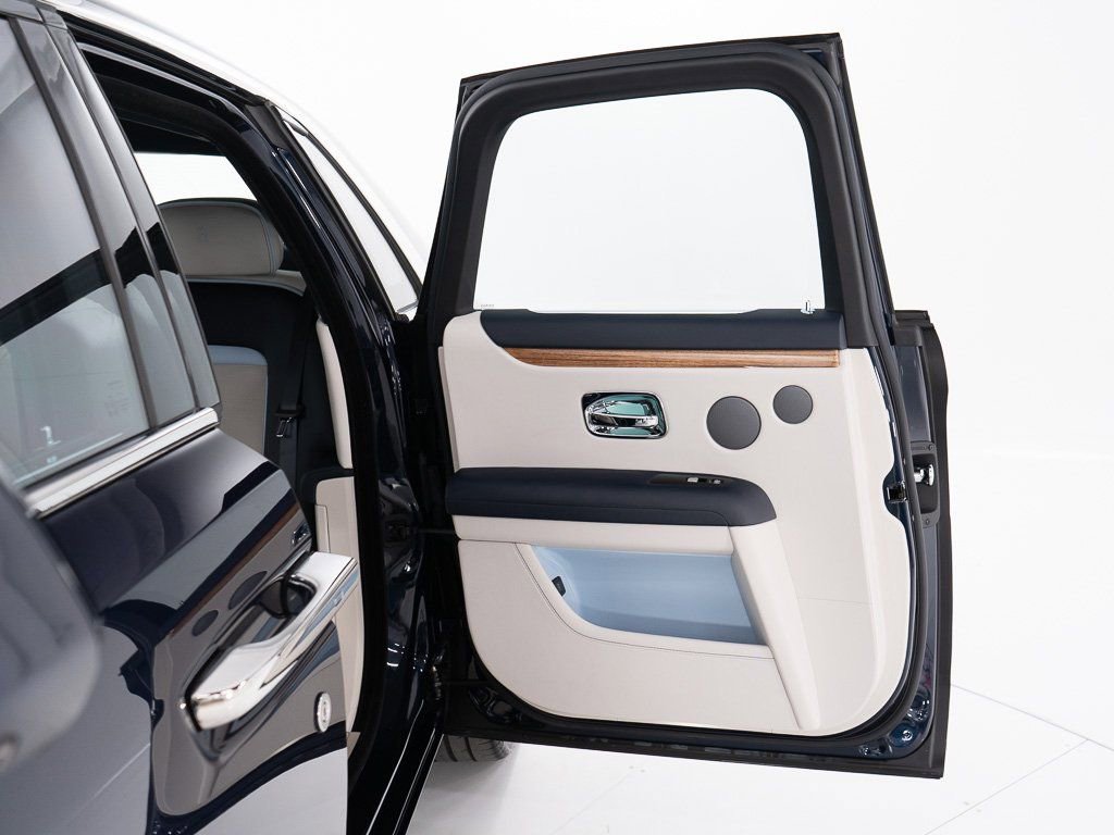 Certified 2022 Rolls-Royce Ghost image 21