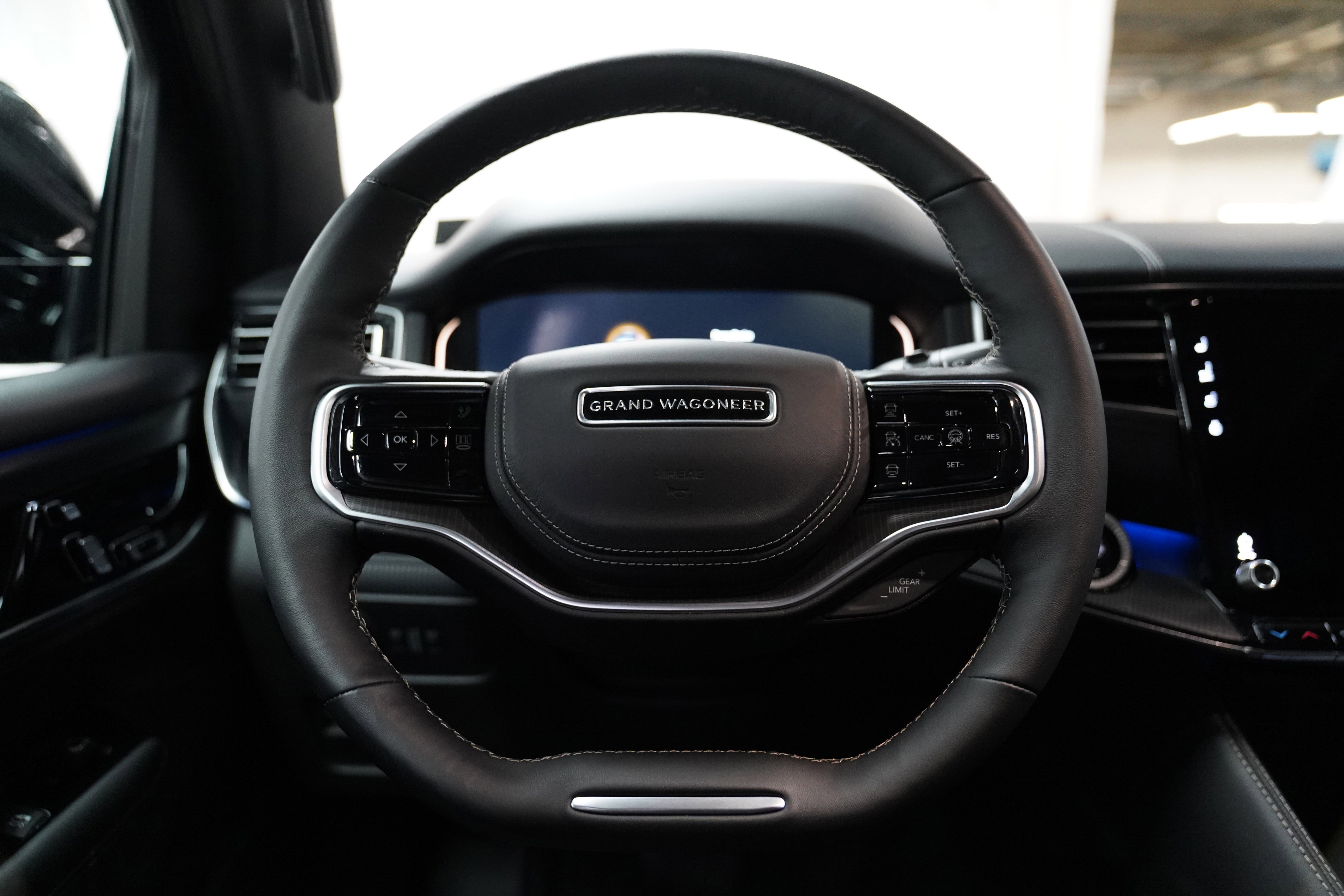 New 2026 Jeep Grand Wagoneer Summit image 22