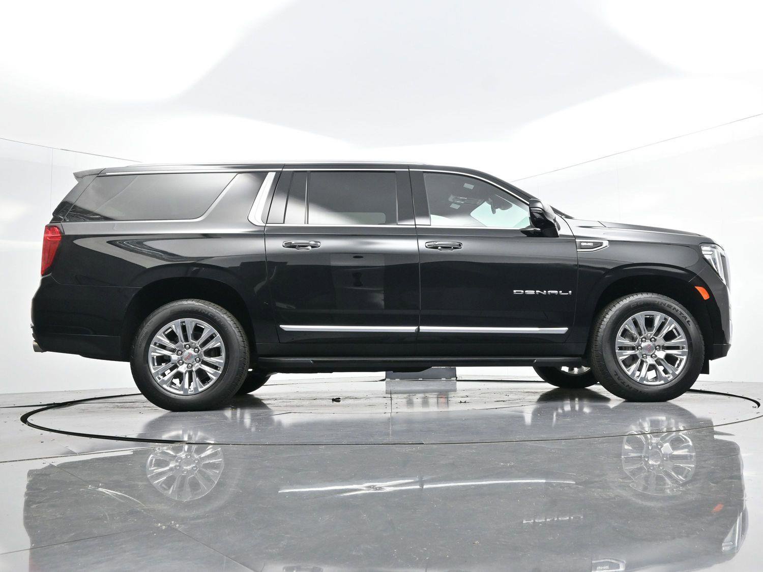 Used 2024 GMC Yukon XL Denali w/ Max Trailering Package image 52