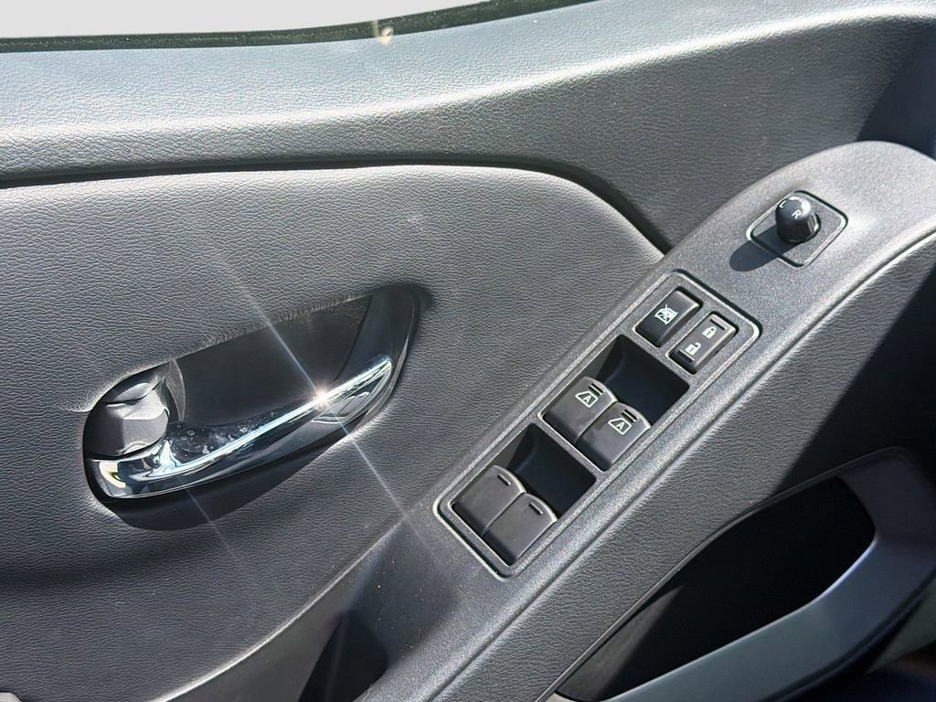 New 2026 Nissan Frontier SV w/ Tow Package image 18