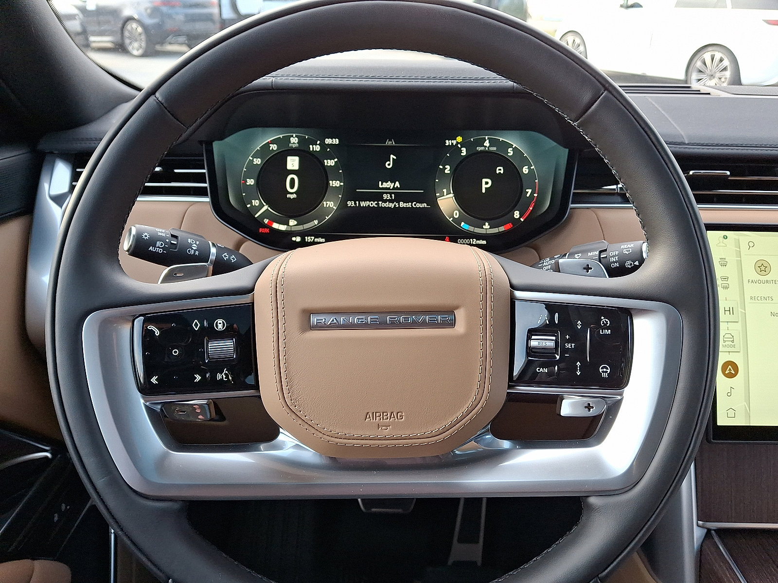 New 2025 Land Rover Range Rover Long Wheelbase SE image 5