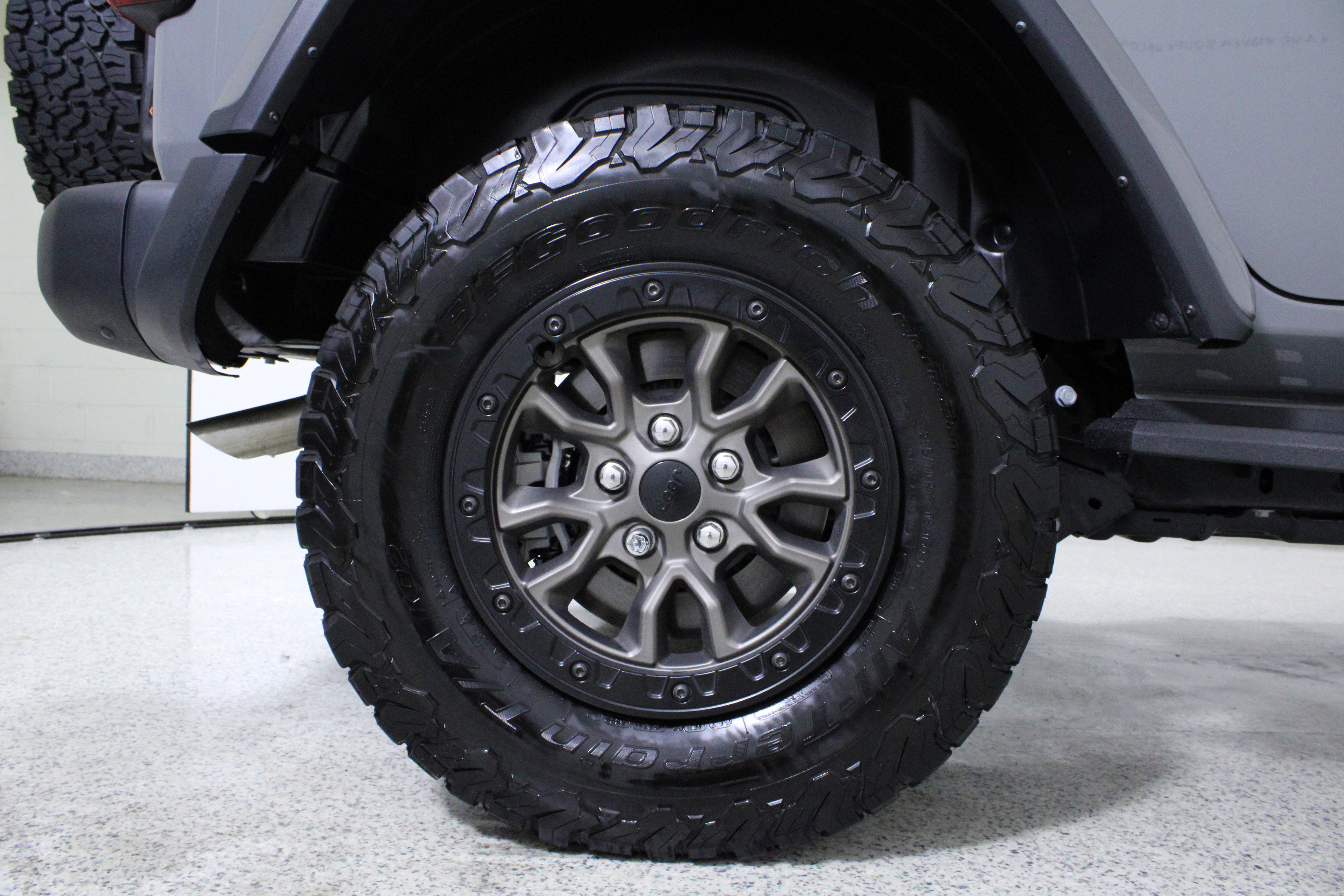 Used 2023 Jeep Wrangler Unlimited Rubicon 392 image 8