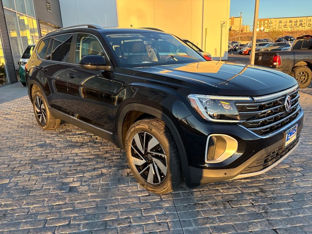 New 2026 Volkswagen Atlas SEL image 7
