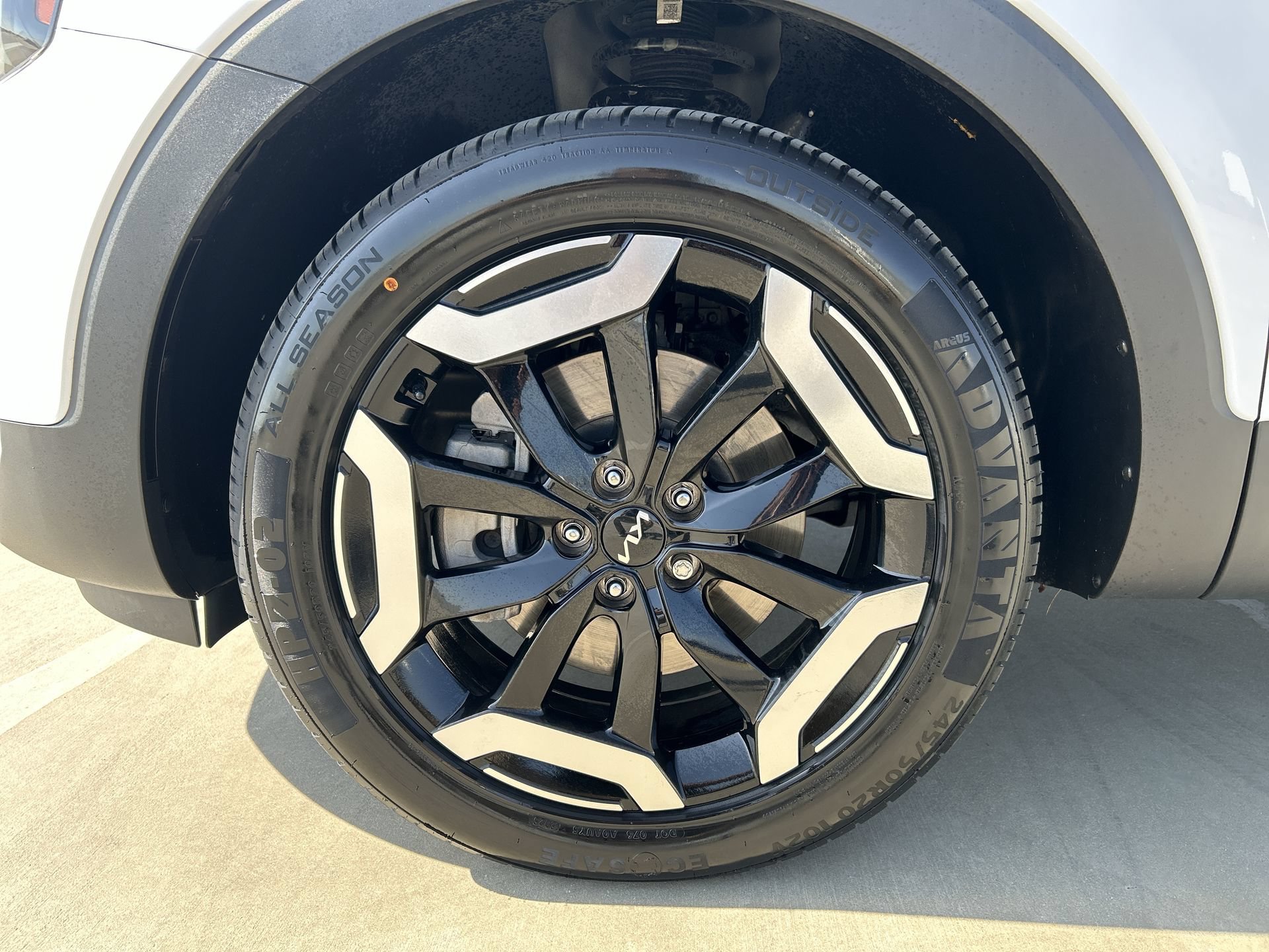 Used 2024 Kia Telluride S w/ S Sunroof Package FWD image 19
