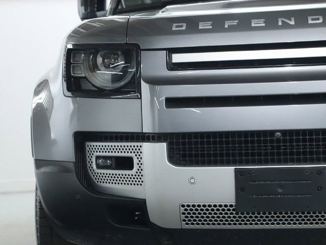 Used 2023 Land Rover Defender 110 SE image 42