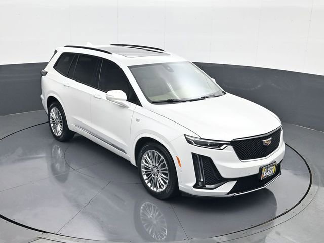 Used 2020 Cadillac XT6 Sport w/ Platinum Package image 16