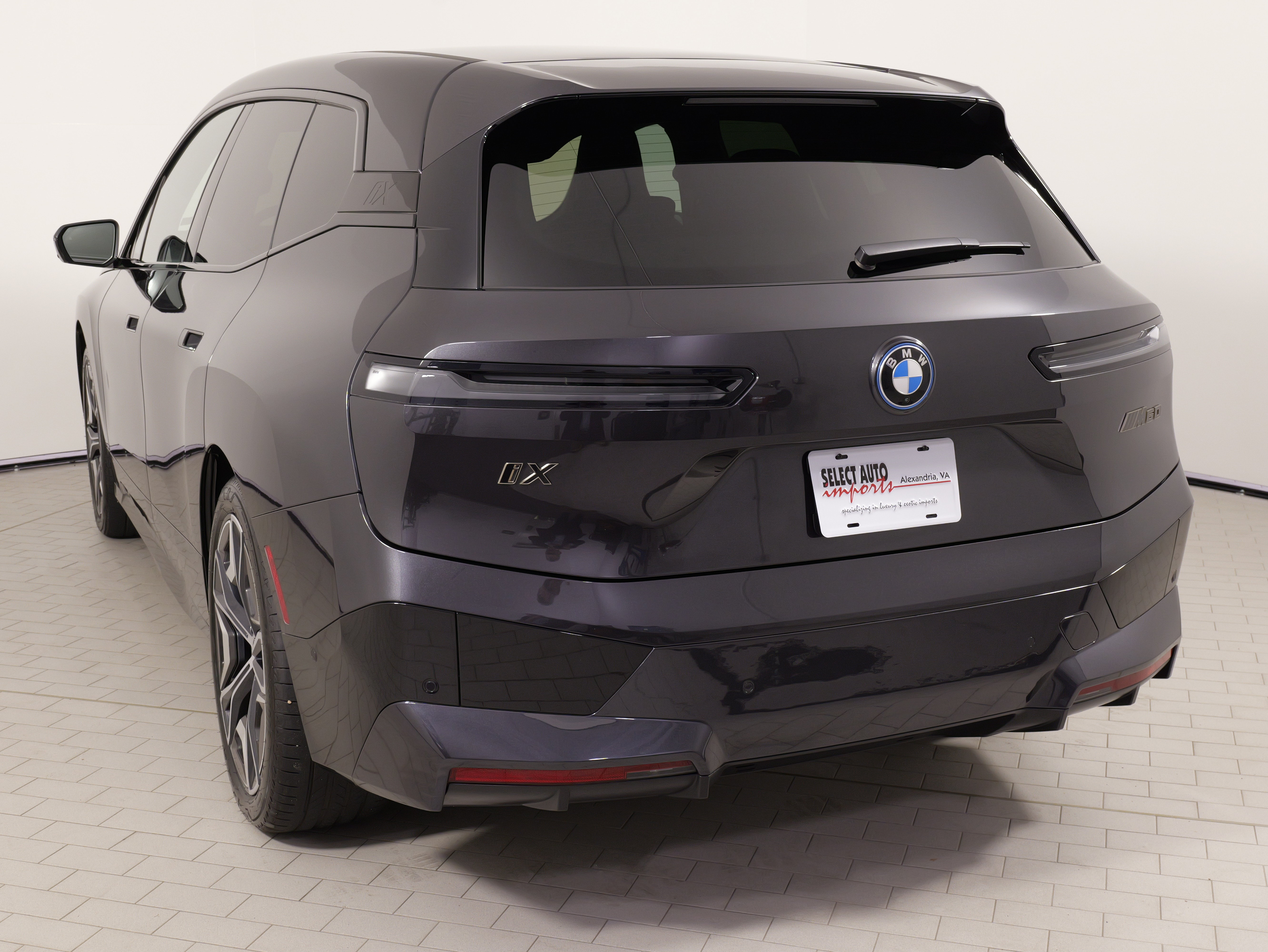 Used 2025 BMW iX M60 AWD/4WD image 16