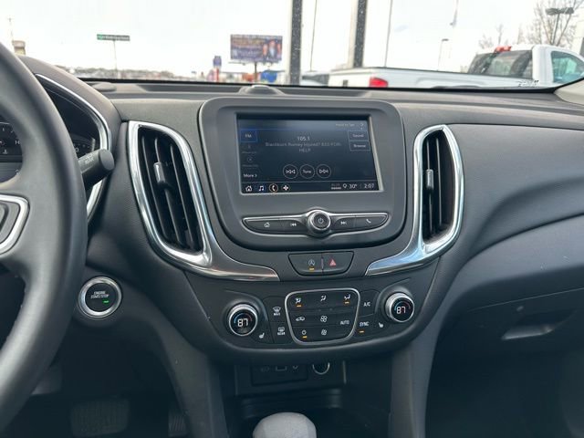 Used 2024 Chevrolet Equinox LT image 20