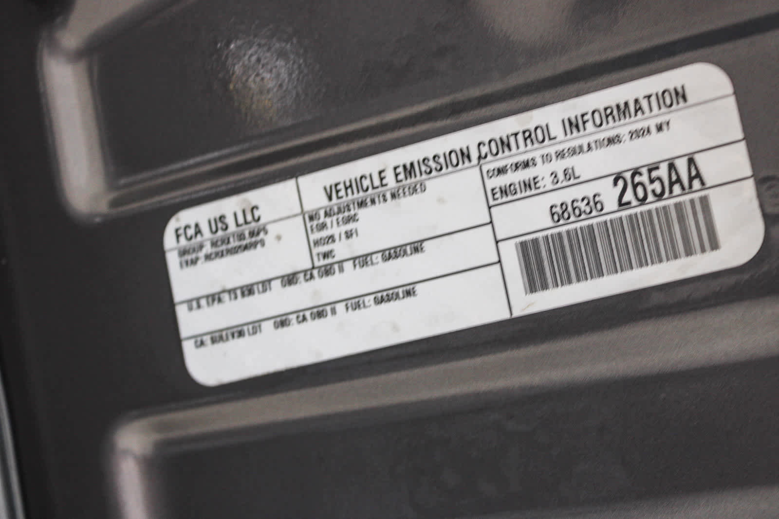 Used 2025 Jeep Grand Cherokee L Laredo image 28