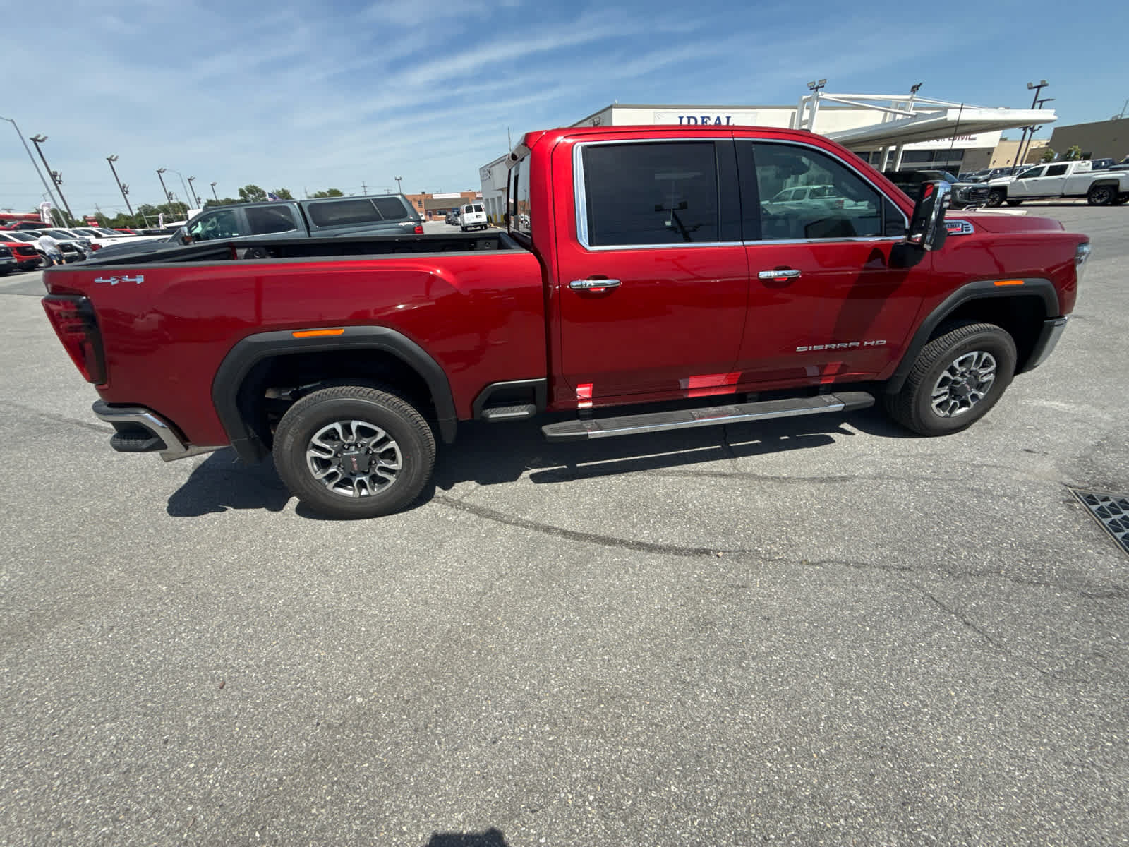 New 2026 GMC Sierra 2500 SLT w/ SLT Premium Package AWD/4WD image 20