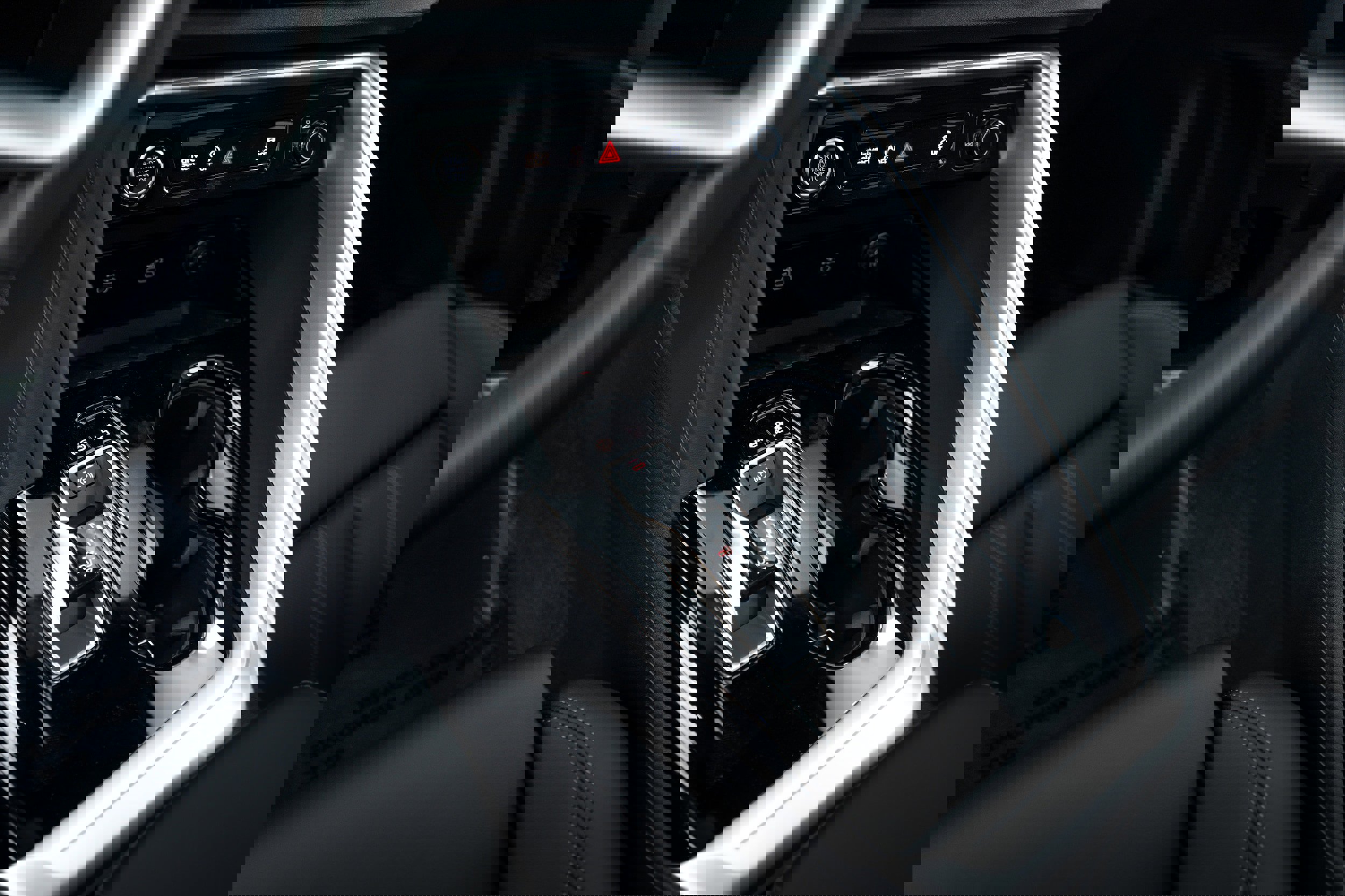 New 2025 Audi Q5 Premium Plus image 14