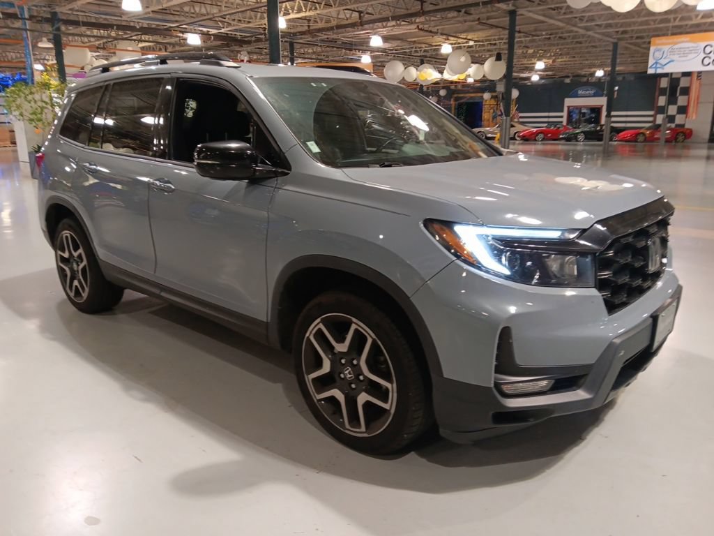 Used 2023 Honda Passport Elite image 1