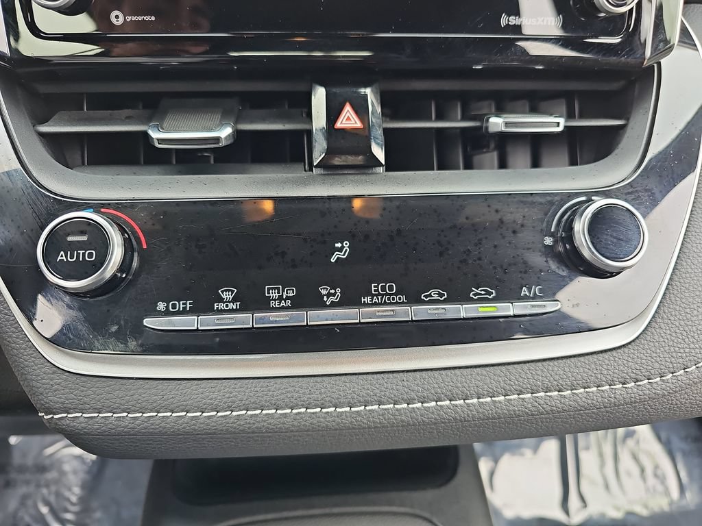 Used 2022 Toyota Corolla SE FWD image 20