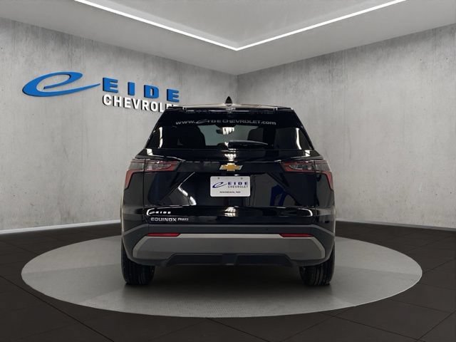 New 2026 Chevrolet Equinox LT w/ Convenience Package II AWD/4WD image 7