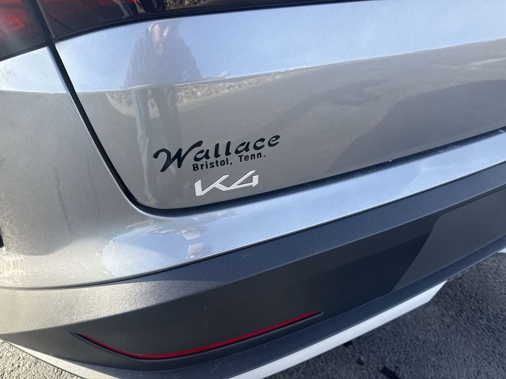 New 2026 Kia K4 LXS FWD image 6