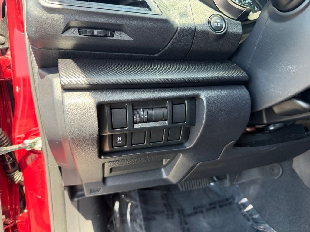 Used 2019 Subaru Crosstrek 2.0i Premium AWD/4WD image 31