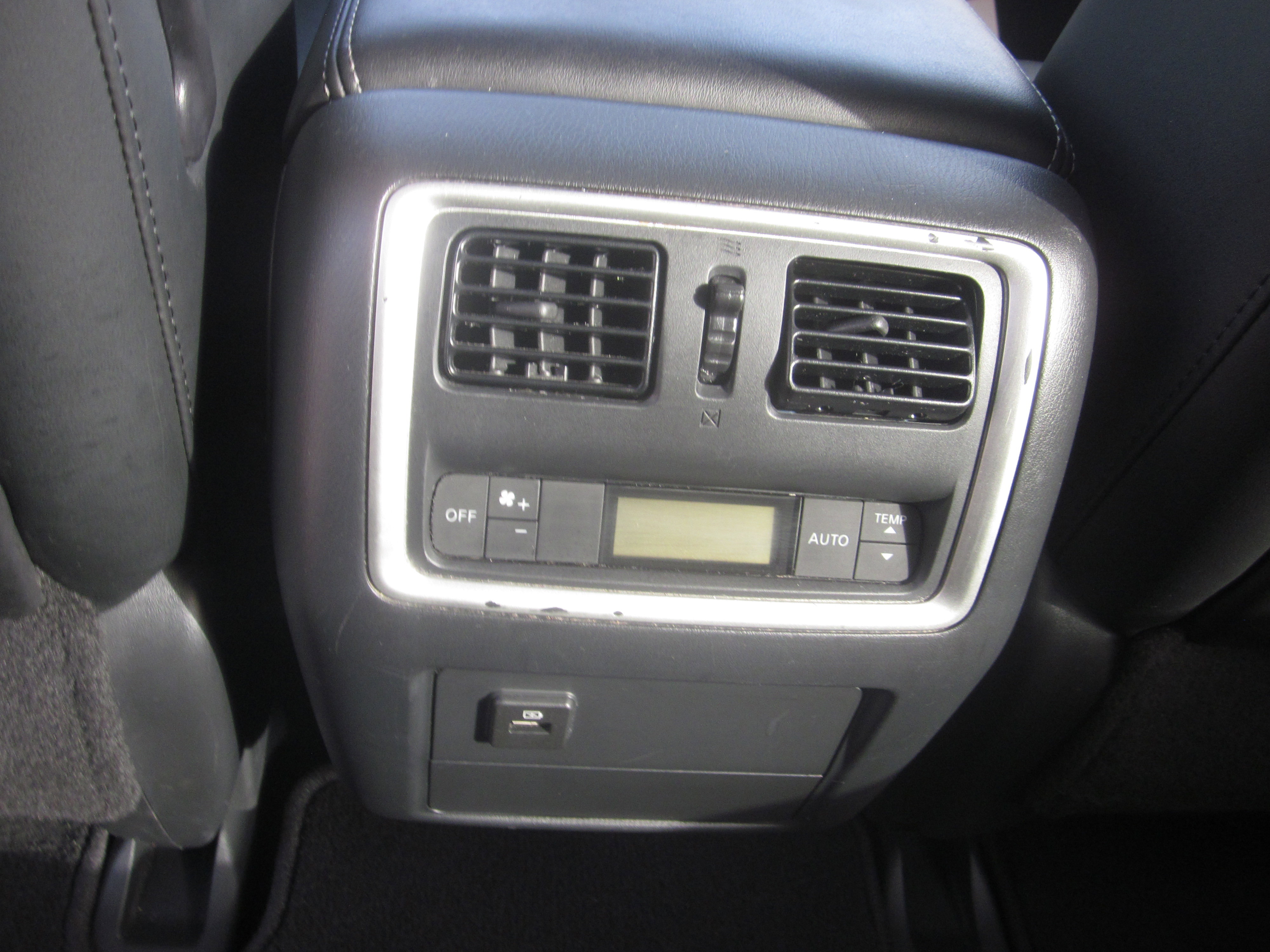 Used 2019 INFINITI QX60 Pure image 15