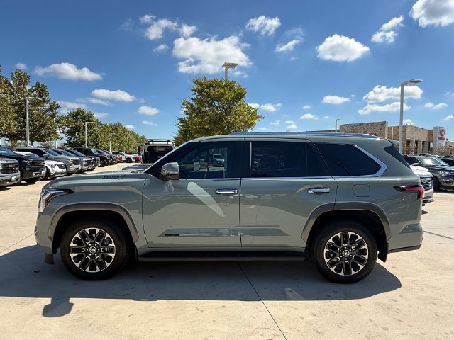 Used 2024 Toyota Sequoia Limited w/ Tow Technology Package AWD/4WD image 5
