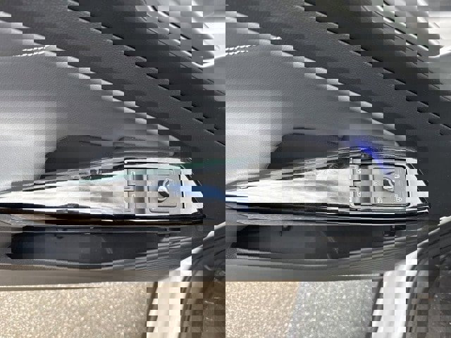 Used 2023 Volkswagen ID.4 S image 18