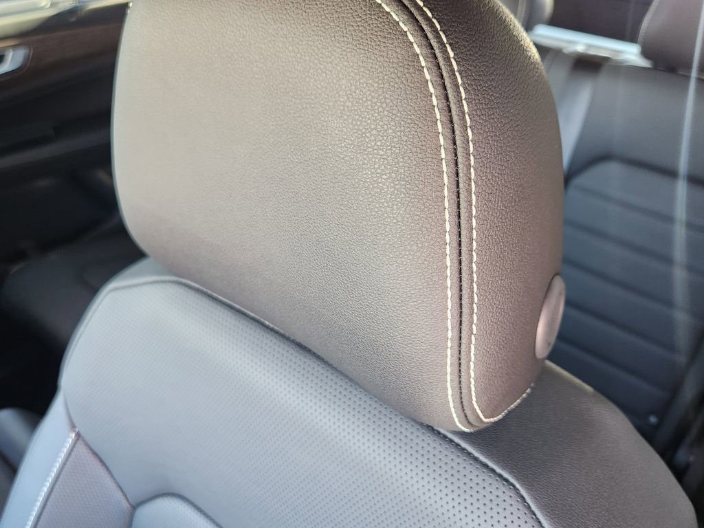 New 2026 Volkswagen Atlas SEL image 6