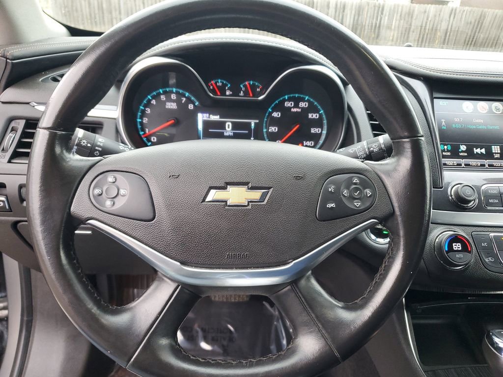 Used 2018 Chevrolet Impala LT image 16