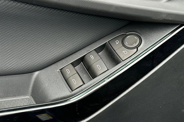 New 2026 Chevrolet Equinox LT w/ Midnight Edition image 12