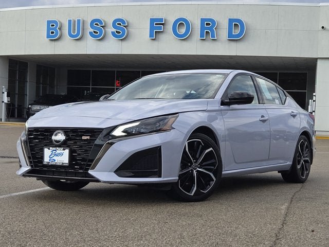 Used 2024 Nissan Altima 2.5 SR w/ SR Premium Package FWD image 1
