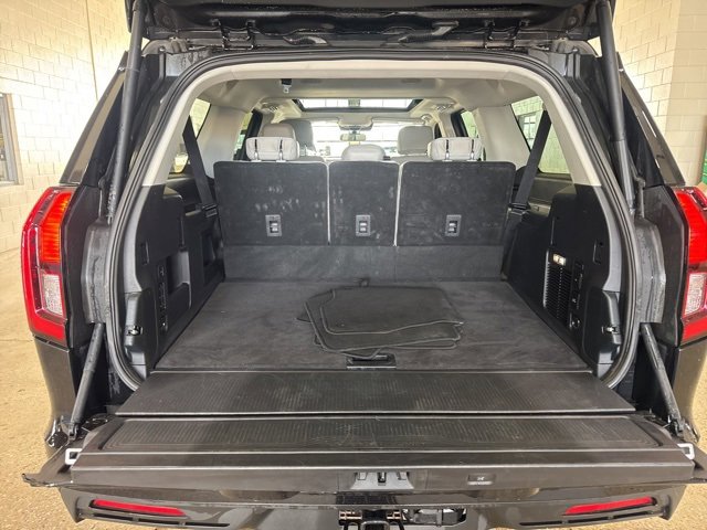 Used 2025 Ford Expedition Max Active image 13