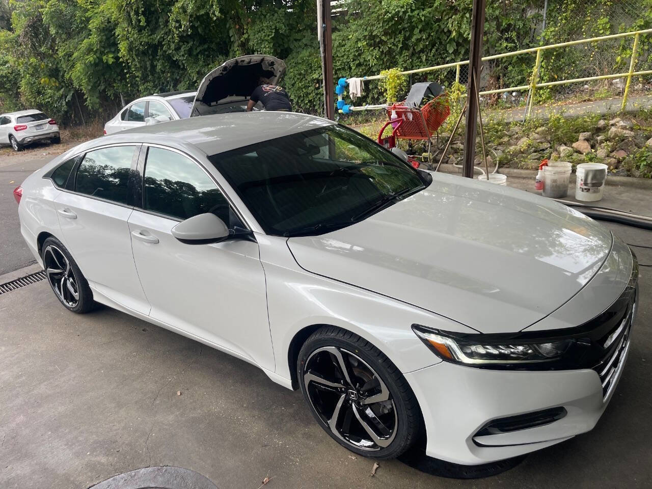 Used 2020 Honda Accord Sport image 2