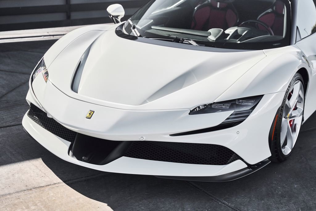 Used 2025 Ferrari SF90 Spider AWD/4WD image 7