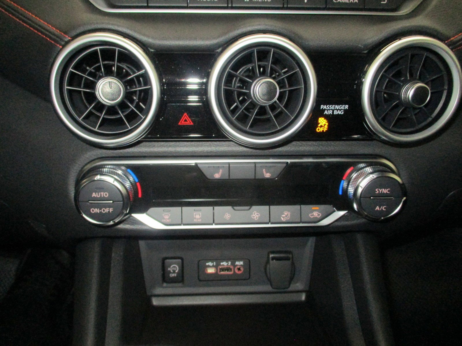 New 2025 Nissan Sentra SR image 22