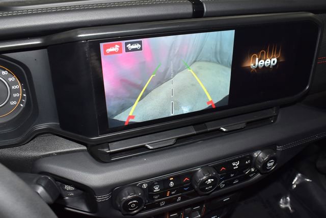 Used 2024 Jeep Wrangler Unlimited Rubicon AWD/4WD image 15