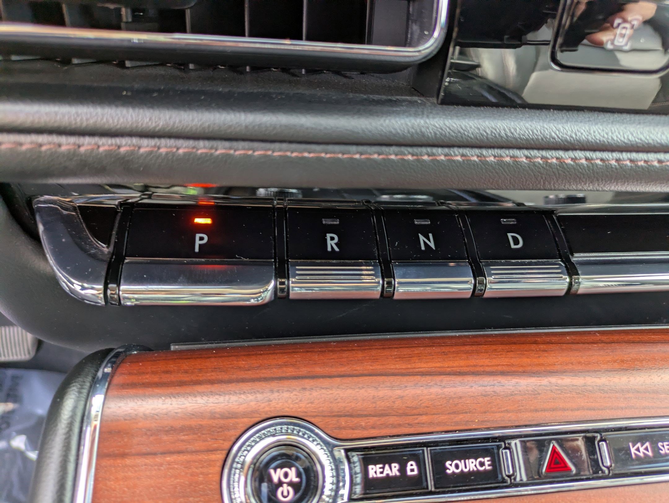 Used 2023 Lincoln Aviator Grand Touring image 27