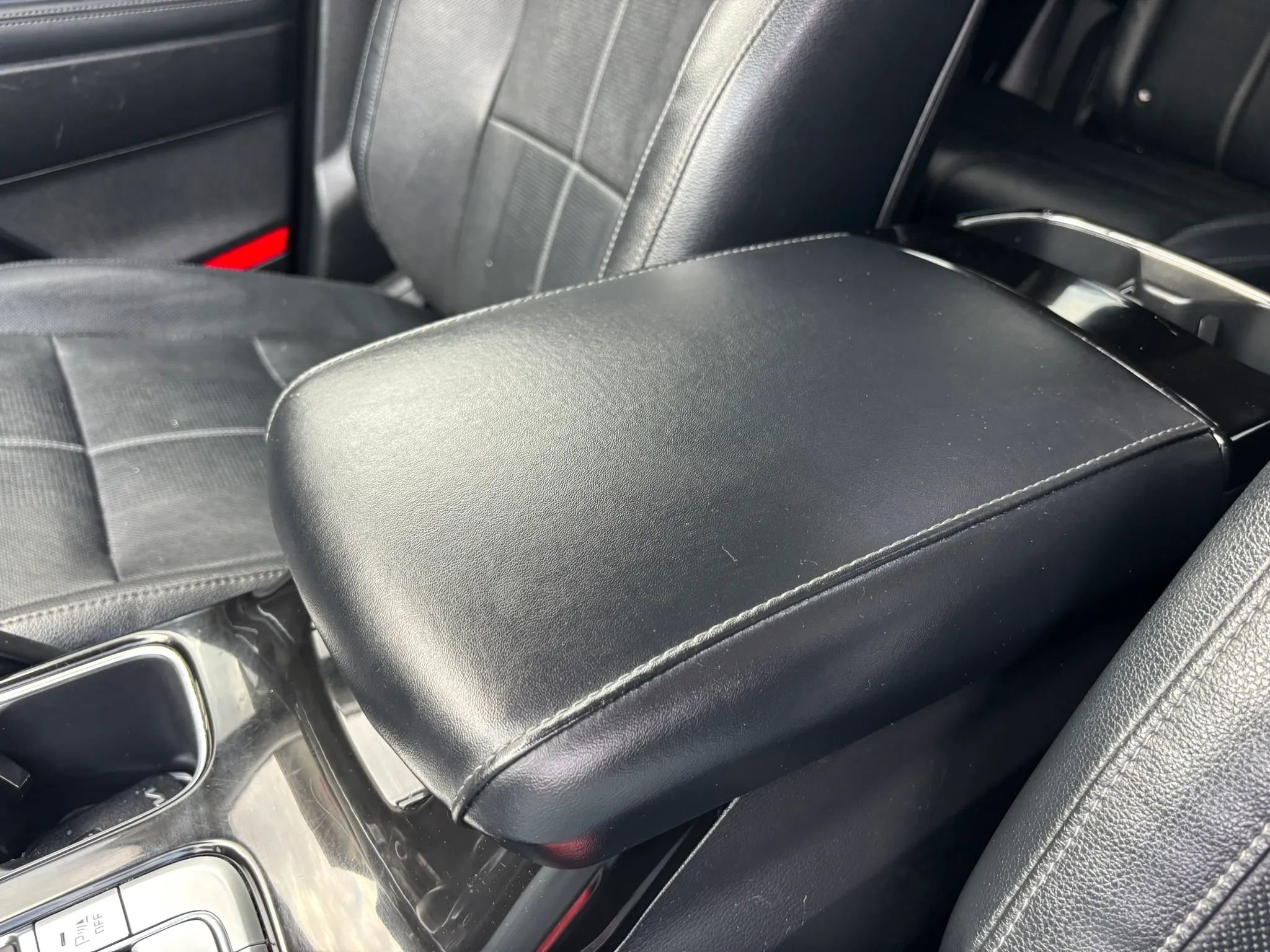 Used 2022 Kia Telluride EX w/ EX Premium Package AWD/4WD image 43