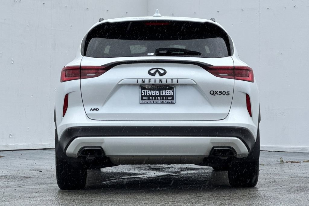 Used 2025 INFINITI QX50 Sport AWD/4WD image 4