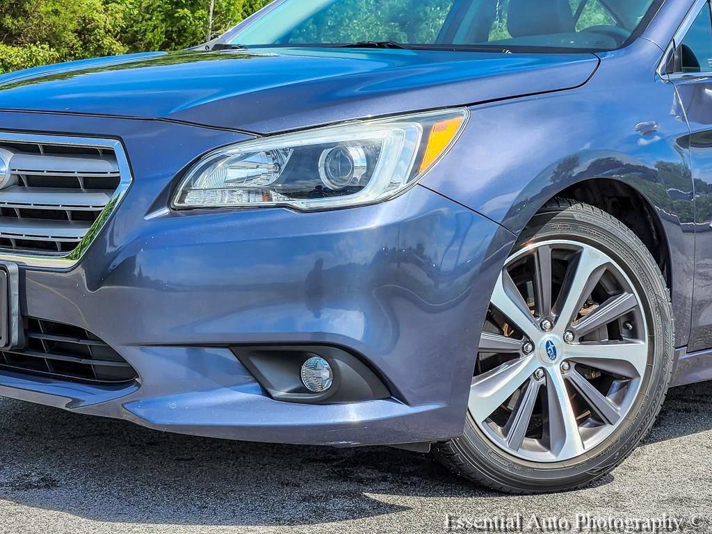 Used 2017 Subaru Legacy 3.6R Limited AWD/4WD image 3