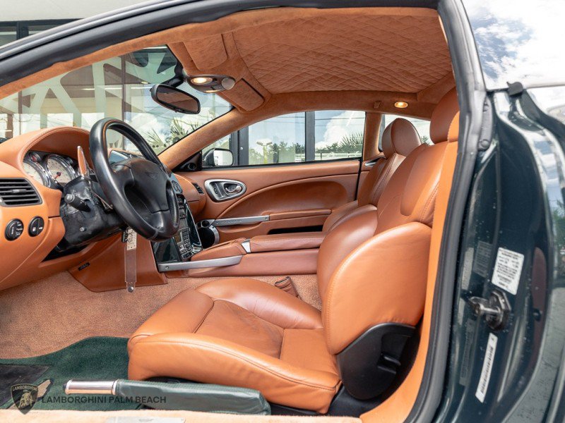 Used 2003 Aston Martin Vanquish RWD image 31